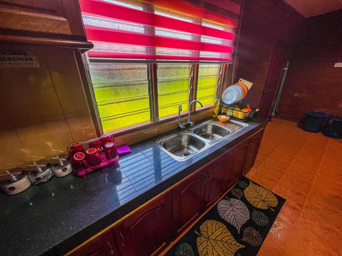 Nail Guest House Kuala Besut Kampong Nail Экстерьер фото
